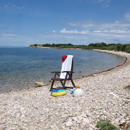 Camping Adria Mobile Homes In Camping Kastanija Novigrad  Exterior photo